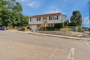 175 Slade St, Fall River, MA 02724 - Photo 27