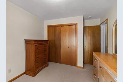 175 Slade St, Fall River, MA 02724 - Photo 15