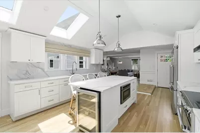 19 Planters Field Ln, Hingham, MA 02043 - Photo 3