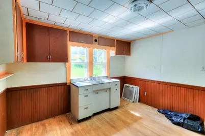 17 Hunnewell Rd, Worcester, MA 01606 - Photo 13