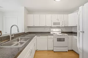 30 Franklin St, Malden, MA 02148 - Photo 9