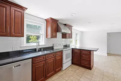 179 Liberty, Braintree, MA 02184 - Photo 5