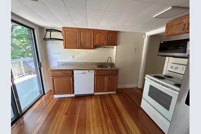 97-2 Court St #2, Newton, MA 02458 - Photo 9