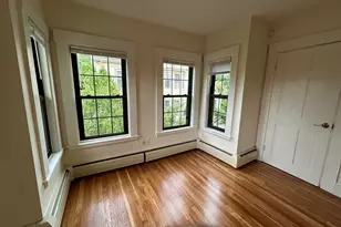 97-2 Ct St, Newton, MA 02458 - Photo 5