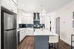 109 Thomas Burgin Pkwy, Quincy, MA 02169 - Photo 3