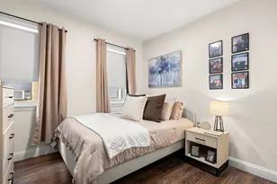 109 Thomas Burgin Pkwy, Quincy, MA 02169 - Photo 11
