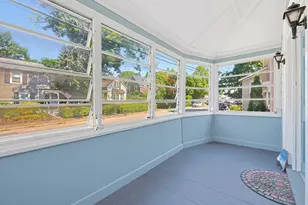 210 Pleasant St, Marblehead, MA 01945 - Photo 7