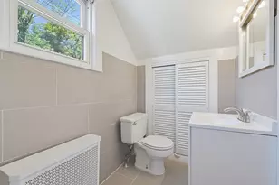 210 Pleasant St, Marblehead, MA 01945 - Photo 27
