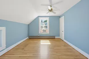 210 Pleasant St, Marblehead, MA 01945 - Photo 23