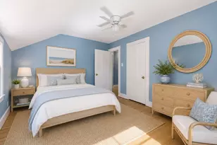 210 Pleasant St, Marblehead, MA 01945 - Photo 21