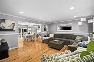 112 Village Gate Dr, Bridgewater, MA 02324 - Photo 15