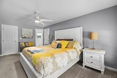 112 Village Gate Dr, Bridgewater, MA 02324 - Photo 27