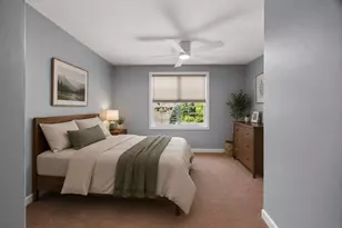112 Village Gate Dr, Bridgewater, MA 02324 - Photo 29