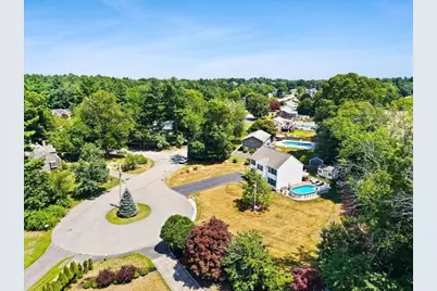 112 Village Gate Dr, Bridgewater, MA 02324 - Photo 11