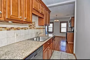 278 Greenwood St, Worcester, MA 01607 - Photo 9