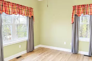 30 Steinbeck St, Tyngsborough, MA 01879 - Photo 11