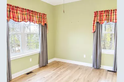 30 Steinbeck Street, Tyngsborough, MA 01879 - Photo 11