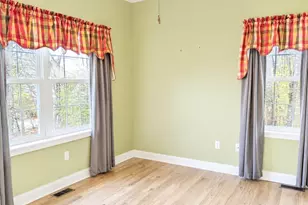 30 Steinbeck St, Tyngsborough, MA 01879 - Photo 11