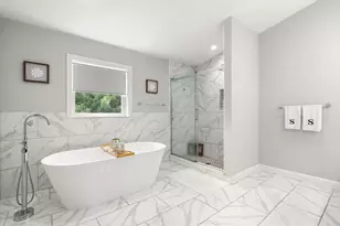 109 Thomas Burgin Pkwy, Quincy, MA 02169 - Photo 11