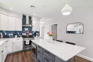 109 Thomas Burgin Pkwy, Quincy, MA 02169 - Photo 3