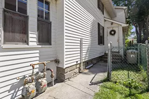 17 Tampa St, Worcester, MA 01604 - Photo 31