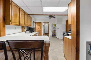 17 Tampa St, Worcester, MA 01604 - Photo 9