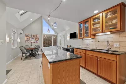 12 Chester St, Arlington, MA 02476 - Photo 3