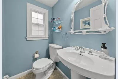 12 Chester St, Arlington, MA 02476 - Photo 15