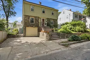 12 Chester St, Arlington, MA 02476 - Photo 3