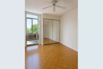 19 Winchester St #402, Brookline, MA 02446 - Photo 5