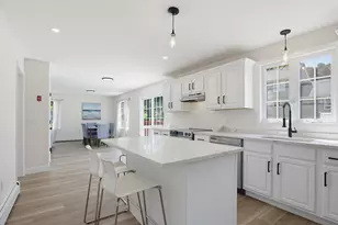 43 Watkins St, Gardner, MA 01440 - Photo 3