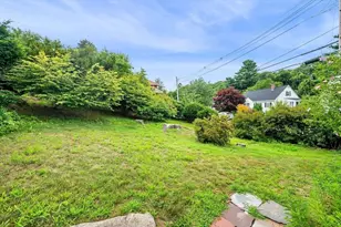 13 Pickman Rd, Salem, MA 01970 - Photo 9