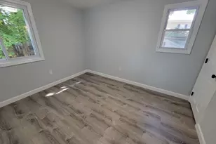 5 Lenox St, Lowell, MA 01852 - Photo 29