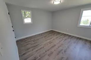 5 Lenox St, Lowell, MA 01852 - Photo 15