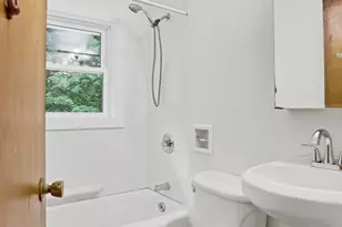 983 Rindge Rd, Fitchburg, MA 01420 - Photo 15