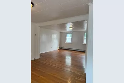 58 Forest St, Fall River, MA 02721 - Photo 3