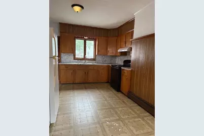 58 Forest St, Fall River, MA 02721 - Photo 7