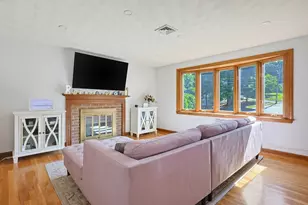 19 Weir Rd, Waltham, MA 02451 - Photo 13