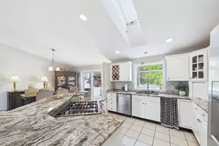 6 Lighthouse Ln, New Bedford, MA 02744 - Photo 15