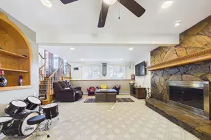 6 Lighthouse Ln, New Bedford, MA 02744 - Photo 29