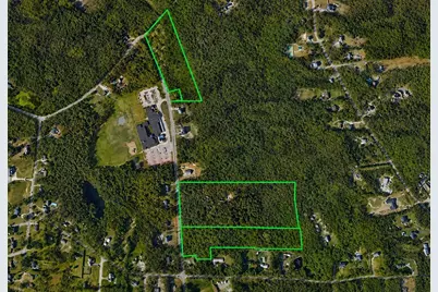 78 74 52 South Main, Berkley, MA 02729 - Photo 1