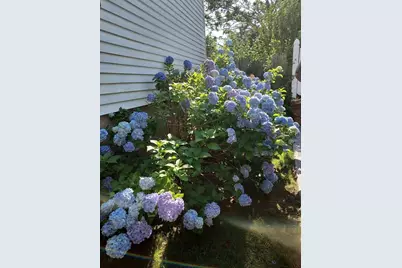 275 Rockdale Ave, New Bedford, MA 02740 - Photo 37