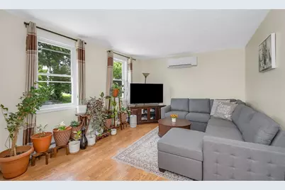 769 Grafton St, Shrewsbury, MA 01545 - Photo 5