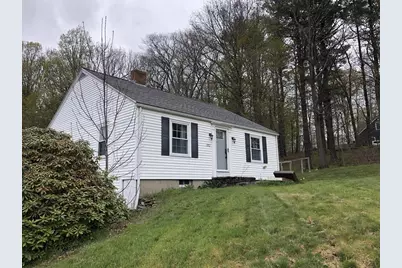 132 Main St, Rutland, MA 01543 - Photo 1