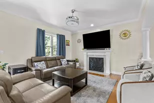30 Willow Creek Dr, Attleboro, MA 02703 - Photo 11