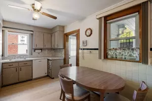 28 Hudson St, Watertown, MA 02472 - Photo 25
