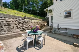 28 Hudson St, Watertown, MA 02472 - Photo 35