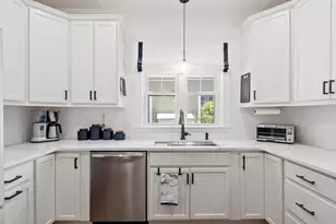 6 Sea Spray Ln, Salisbury, MA 01952 - Photo 11