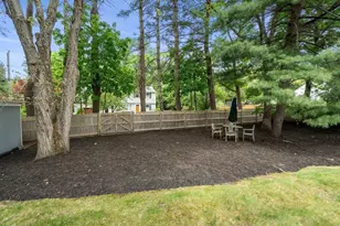 4 Park Ave, Dover, MA 02030 - Photo 21