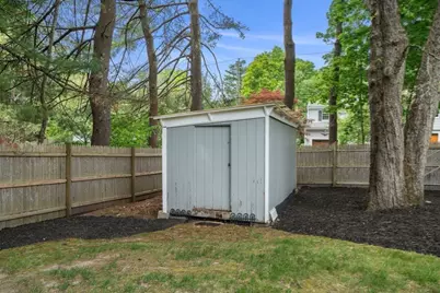 4 Park Ave, Dover, MA 02030 - Photo 35